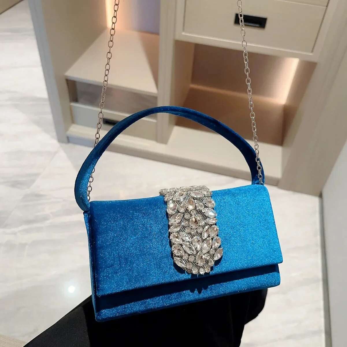 Autumn Winter New Handbags Retro Veet Blue Black Evening Bag Clutch Handle Handbag For Women Dinner Party Rhie Clutches