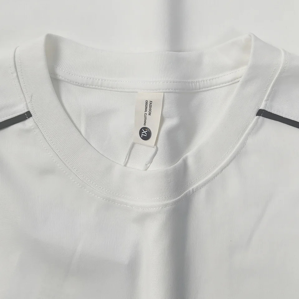 Sporty Stripes Chest y Premium Cotton Streetwear TShirt Men Black White Loose Tee Short sleeved summer Oversized Tops 250312