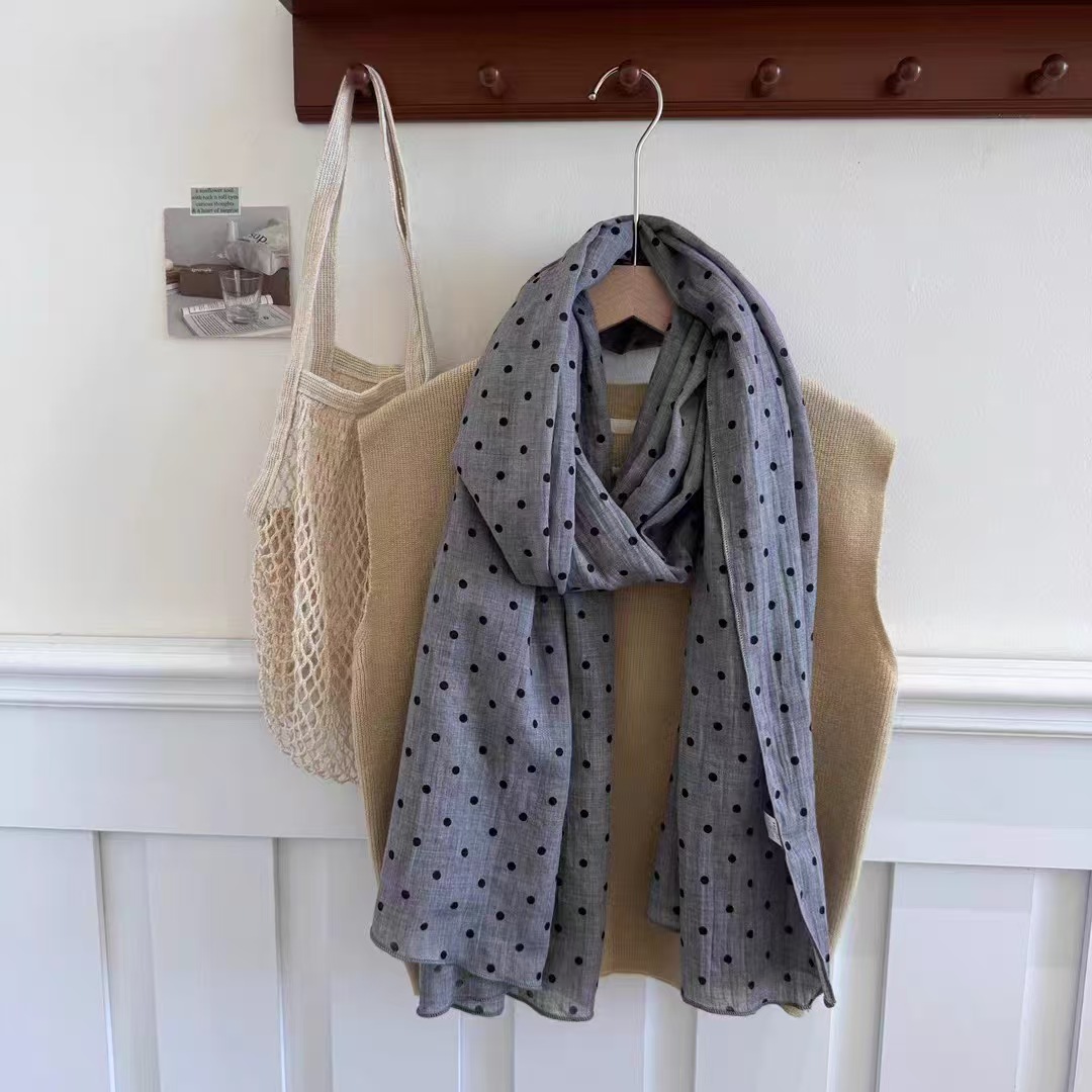 T274 Korean polka dot cotton and linen pleated scarf spring and autumn 2025 new thin literary long silk scarf neck