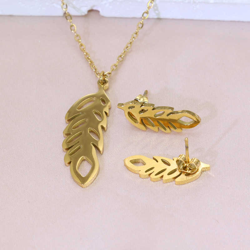 Hot selling Instagram jewelry fashionable metal style stainless steel hollow leaf earrings necklace jewelry set W250312