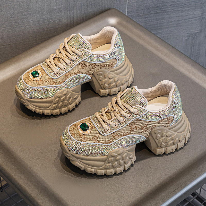 2025 New Women's Thick Soled Height Increasing Running Shoes Outdoor Designer Rhinestone Denim Korean Fashion Street Photography Casual Sports Sh