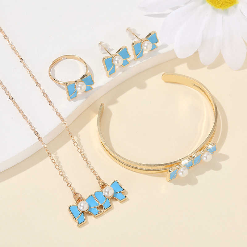 2023 new jewelry personalized bow shaped pearl bracelet temperament alloy bracelet W250312