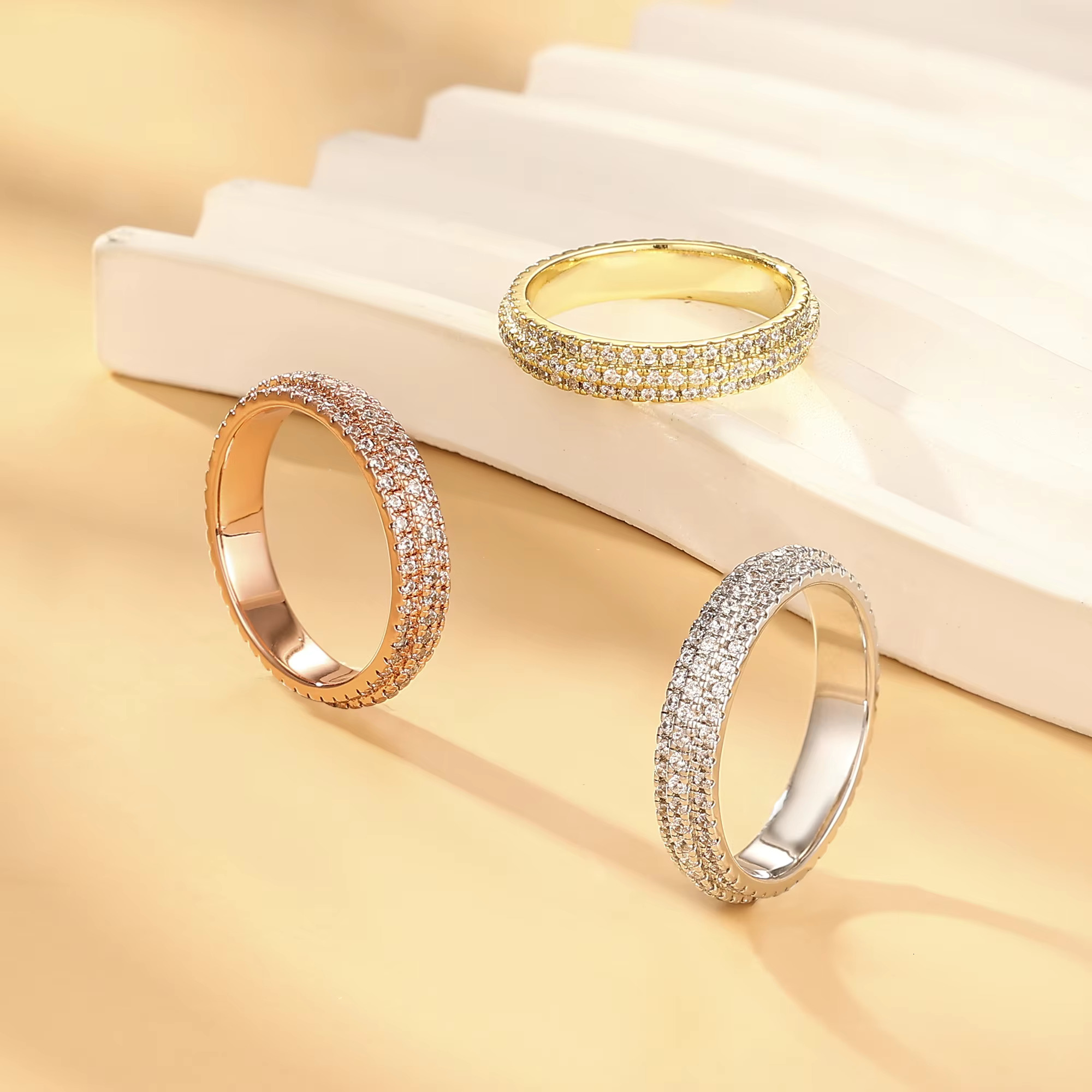 Classic Silver Plated Brass Moissanite Rings for Various Occasions Including Parties and Dates for Anniversary Gifts