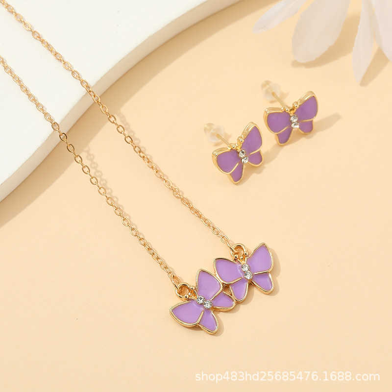 2024 New Jewelry Personalized Drip Oil Butterfly Bracelet Temperament Zinc Alloy Handpiece W250312