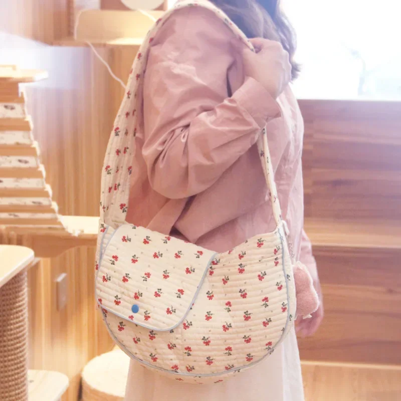 Pet Backpack Spring Summer Cat Bag Portable Pet Bag Cat Backpack One Shoulder Messenger Teddy Backpack Pet Supplies