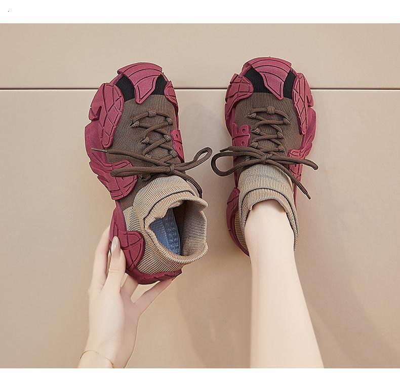 2025 New Colorful Women's Flight Weaving Shoes Designer Trendy Fashion Breathable Sports Fitness Running Leisure Korean Edition Street Photograph