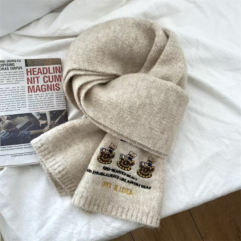 K106 Japanese style cute bear embroidery wool cartoon scarf for women autumn and winter warm student couple versatile knitted scarf