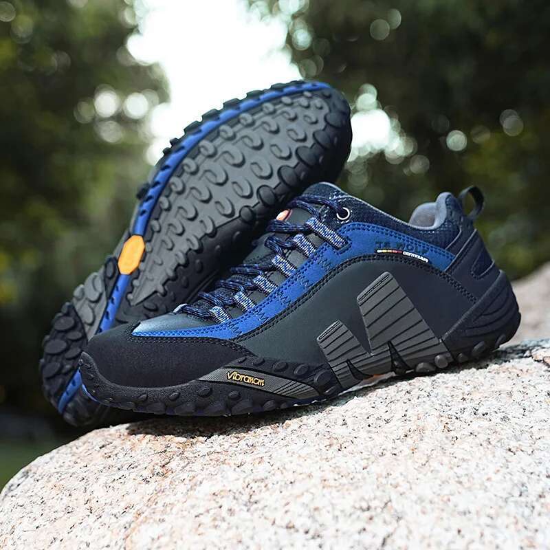 High quality Men's Trekking Genuine Leather Women Hiking Shoes Outdoor Waterproof Sport Climbing Men Sneakers