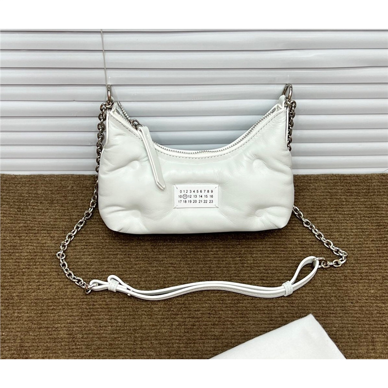 2025 Women S Mini Bag New Niche Designer Fashion Handbag Casual Armpit Bag Trendy Chain Crossbody Bag Storage Bag Wallet Phone Bag
