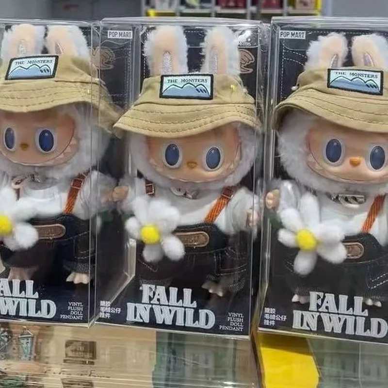 Labubu keychain 1 1 monster Labubu series falls into the wild doll childrens toy tidal game pendant inventory birthday gift X250312