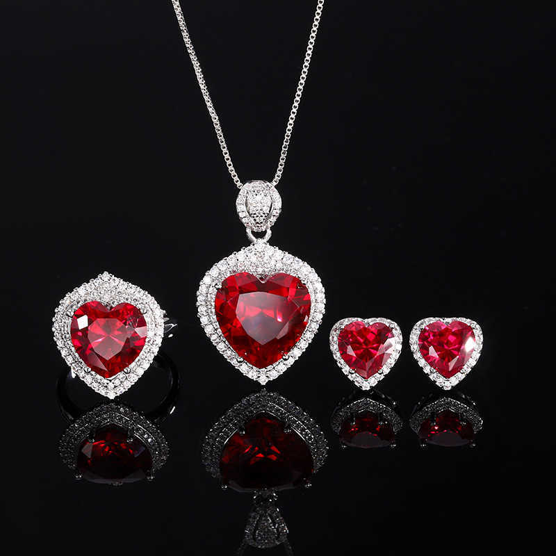2024 New Zhuangsheng Simulation Red Corundum Heart Shaped Light Luxury Set 15 * 15-12 * 12-9 * 9 W250312