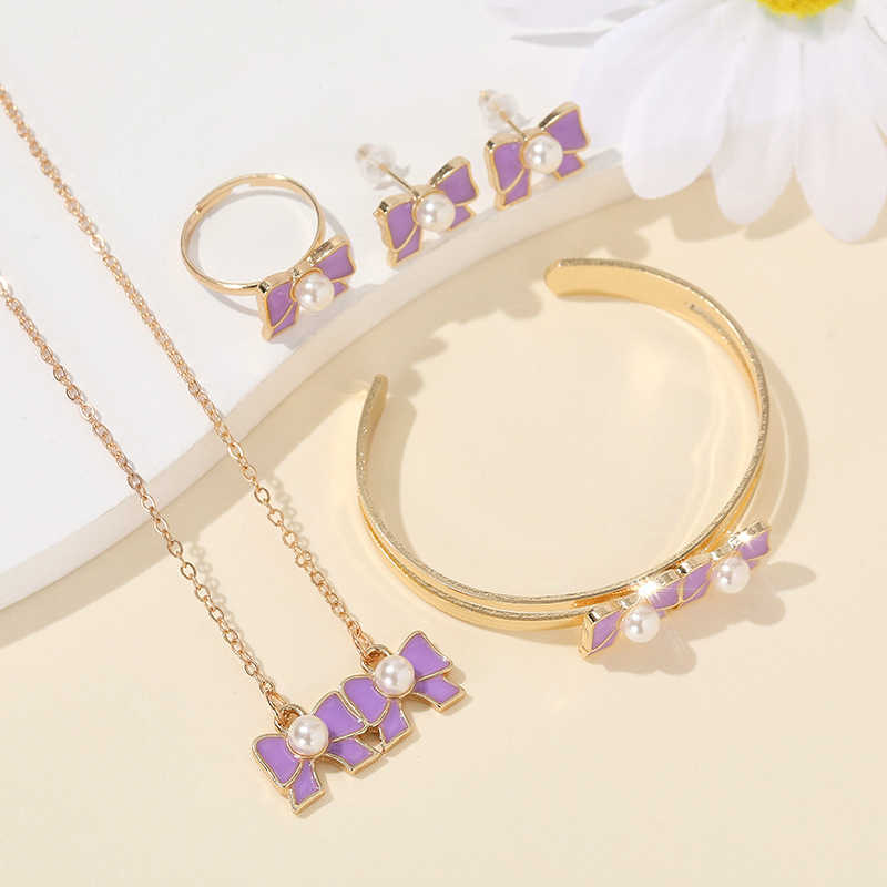 2023 new jewelry personalized bow shaped pearl bracelet temperament alloy bracelet W250312