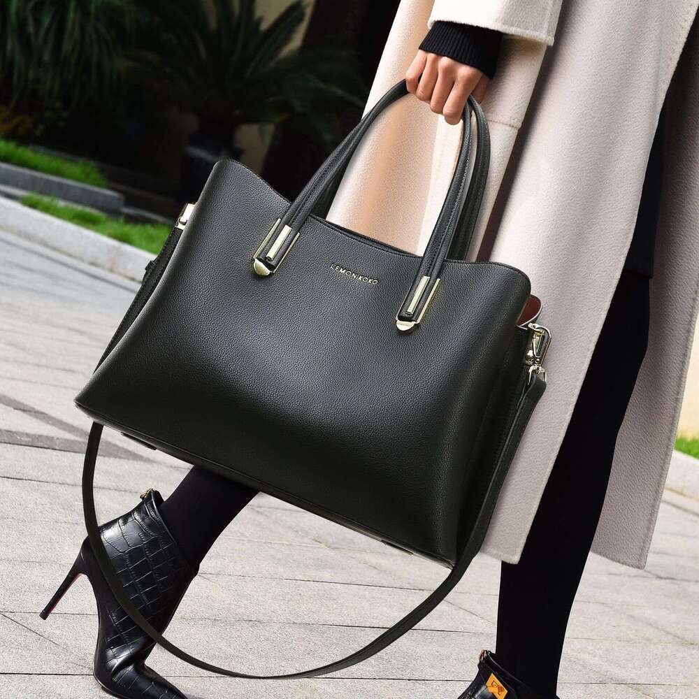 Women's Bags handbag Handbag, large capacity autumn and winter new style, trendy single shoulder mom middle-aged women's bag, fashionable co