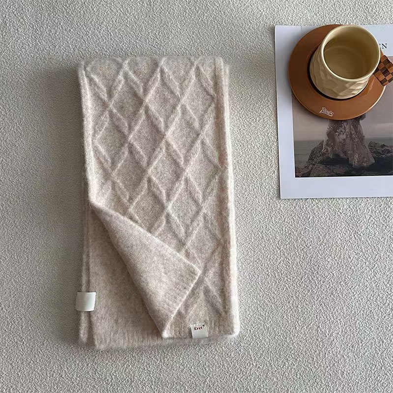 K098 Retro diamond double-sided warm knitted scarf Korean style solid color with wool versatile soft neck scarf for couples