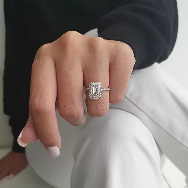 Custom Wholesale Square Genuine Cubic Zirconia Engagement Wedding Spinner Ring Women Jewelry Fashion Trending Eternity Ring