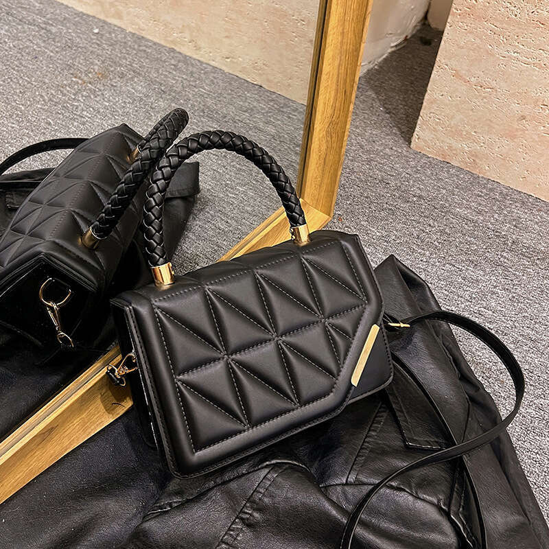 Women's Bags handbag Advanced texture for women new Korean version fashionable temperament handbag trendy Western style single shoulder crossbody