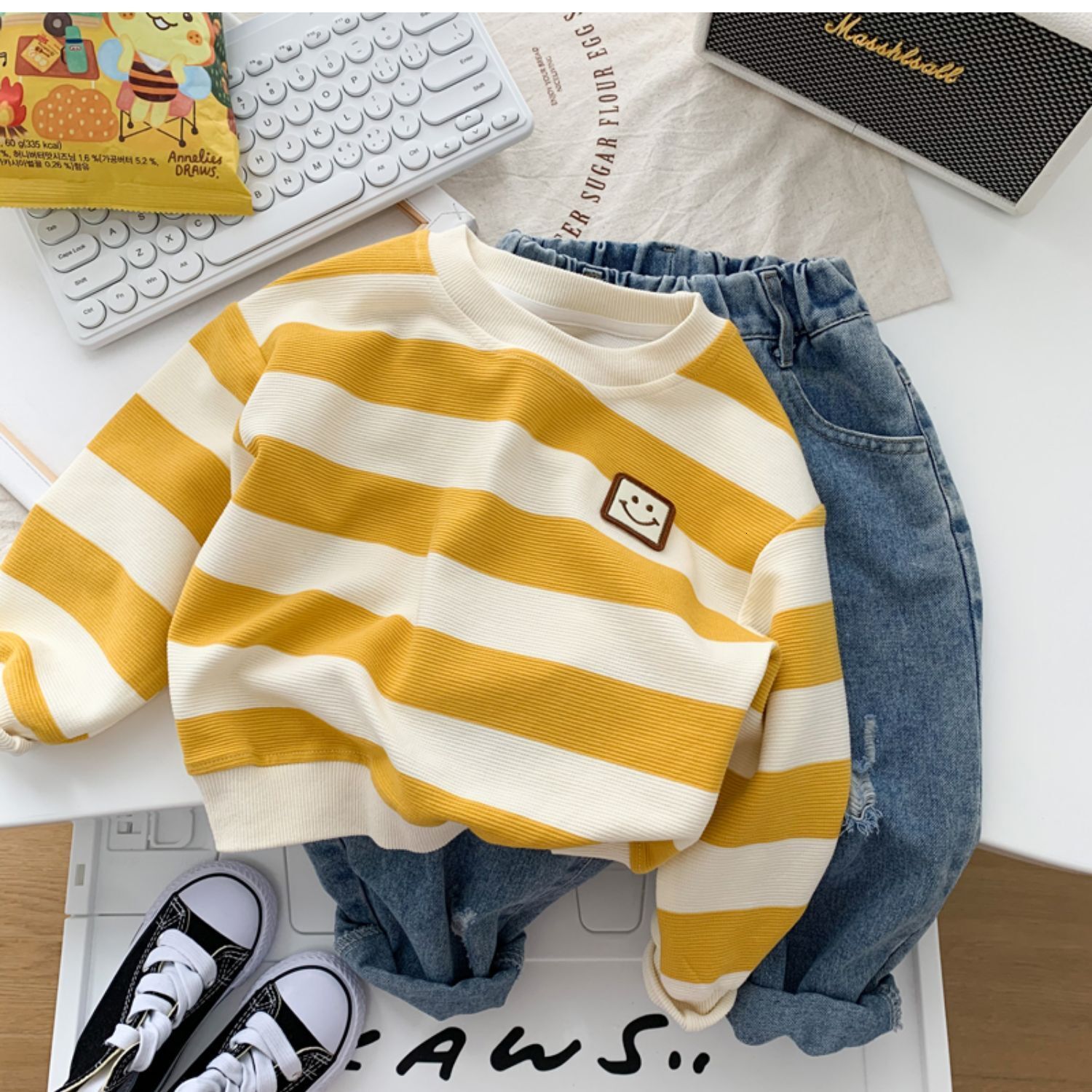 Ddmyshoesvip Boys Hoodie Autumn New Clothing Children S Baby Western Style Striped Top Round Neck Pullover