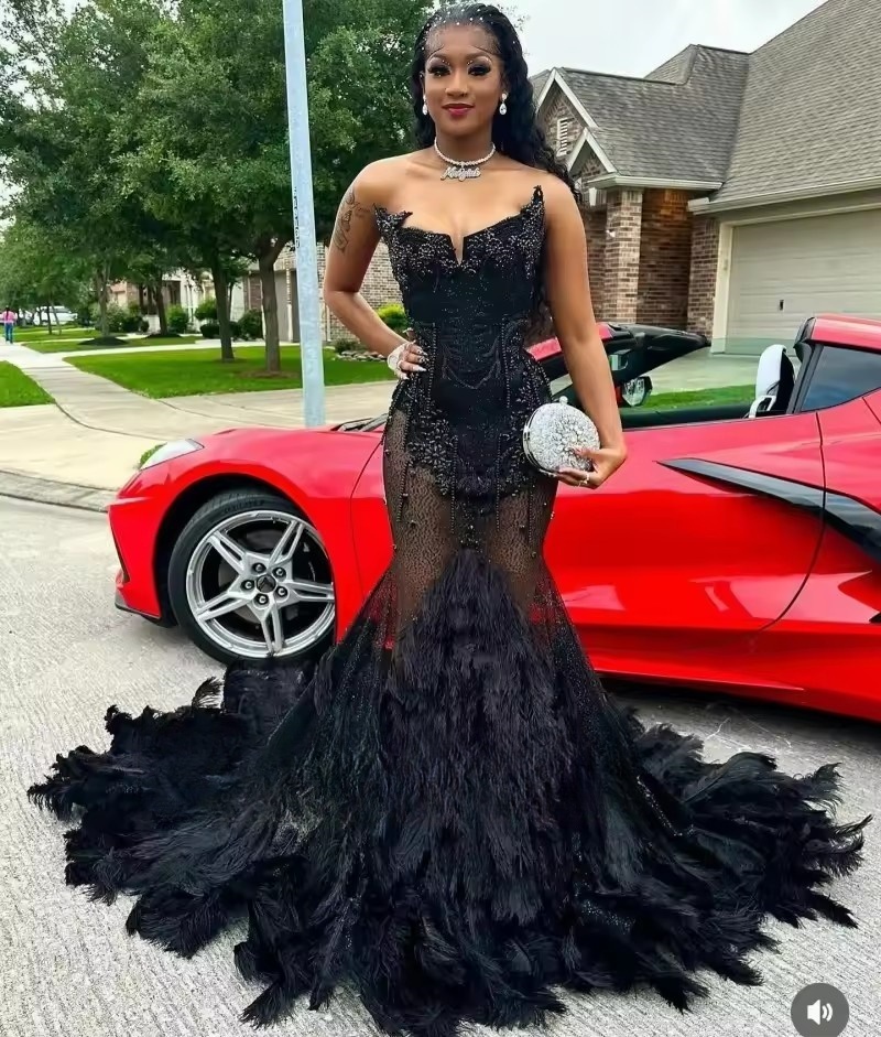 Black Prom Dresses 2025 Feathers Crystal Sweetheart Mermaid Evening Gowns Sequin Party Dress Gala Long Customized