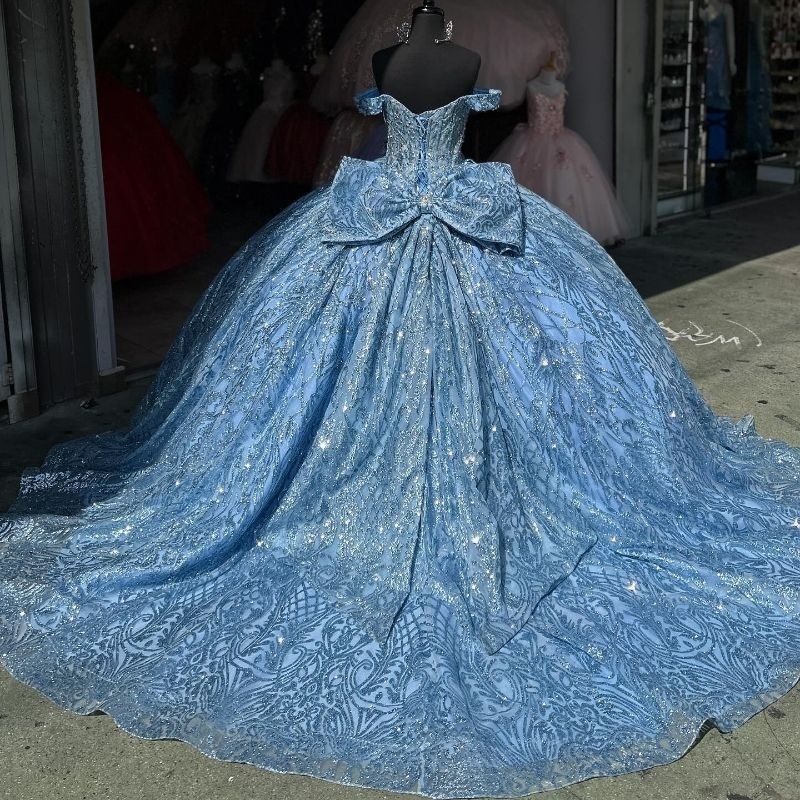 Sparkly Sky Blue Shiny Princess Quinceanera Dresses Off Shoulder Ball Gown Sequin Appliques Lace Crystals Beads Bow Tull Sweet 16 Dress vestidos de 15