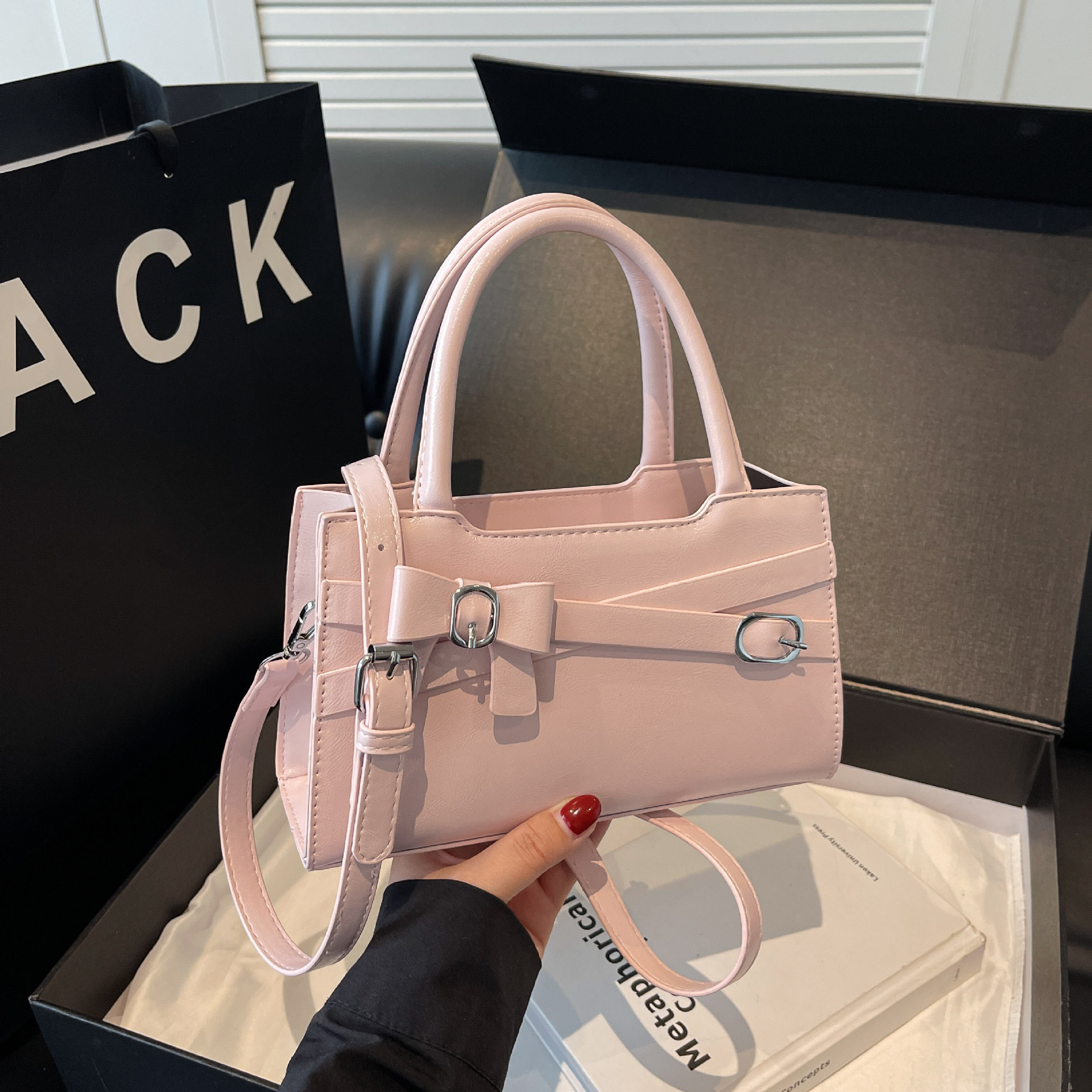 2025 Summer New High-end Practical Bag Women s Bow Fashion Designer Handbag Simple Solid Color Armpit Crossbody Bag Wallet Storage Bag Casual Saddle B