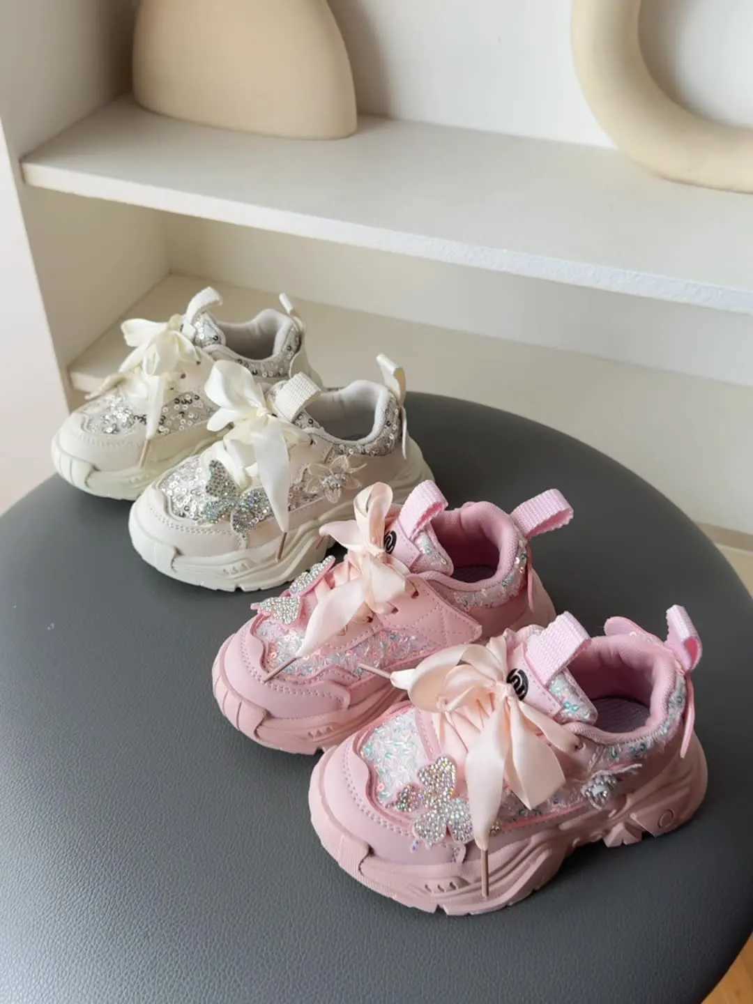 Childrens Shoes Sneakers Spring and Fall Seasons Models Girls Non-slip Soft Bottom Crystal Butterfly Cute Princess Shoes Z250312