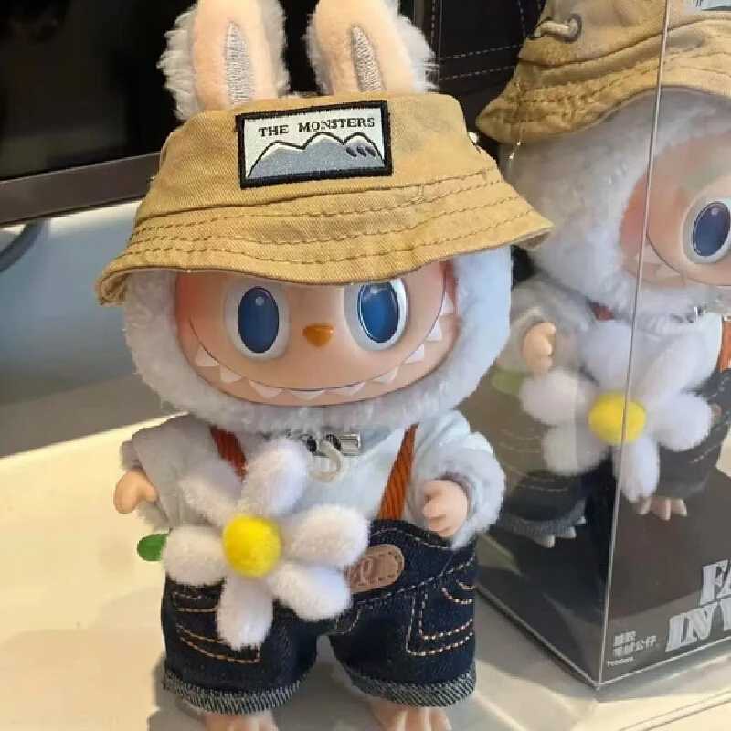 Labubu 1 1 falls into the wild series Lisa Same The Monsters 17cm Labubu Rag vinyl plush doll tide game pendant gift available X250312