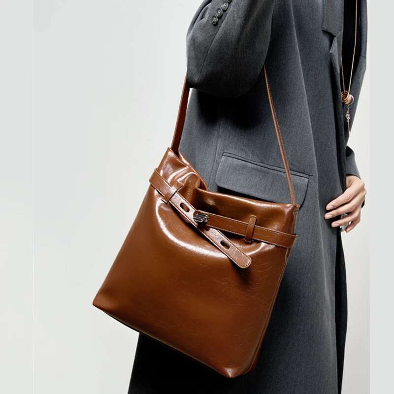 Women's Bags handbag Hifashion Retro Oil Wax Genuine Leather Large Tote Shoulder Bags For Women Designer Bucket Underarm Ladies Handbags
