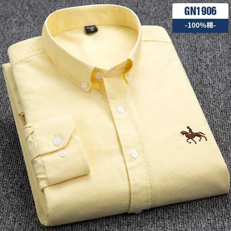 Casual cotton mens shirt slim fit horse bottom inch shirt Oxford spinning long sleeved striped shirt W250312