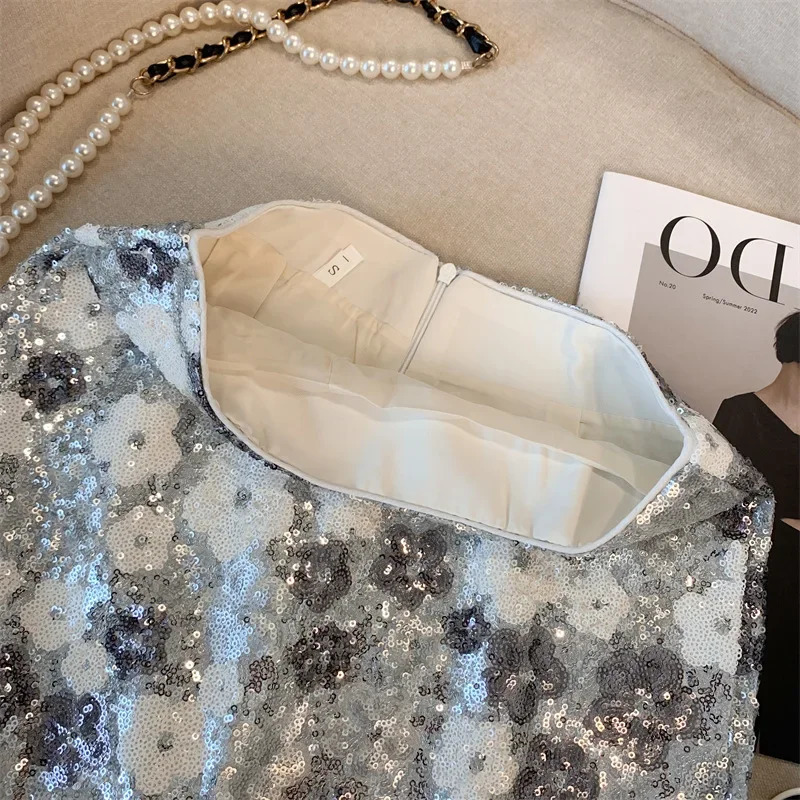 Skirt Westernstyle highend waist slim antiexposure summer and autumn heavy industry silver sequined flower temperament skirt 250311