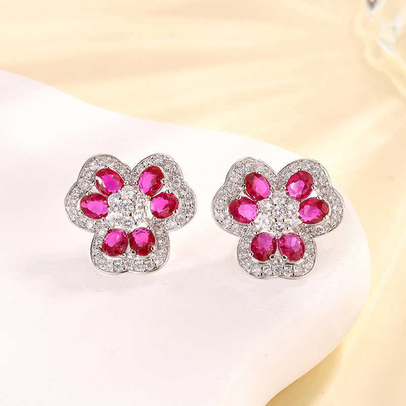 2024 New Zhuangsheng Copper Bottom Gold Plated Simulated Red Corundum Rose Charm Light Luxury Set for Women W250312