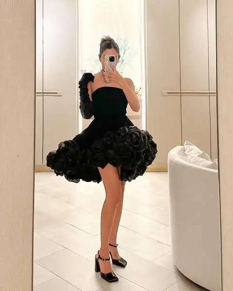 Striking Black Veet Short Formal Dresses With Handmade Wer Strapless Ral Women Mini Birthday Dress
