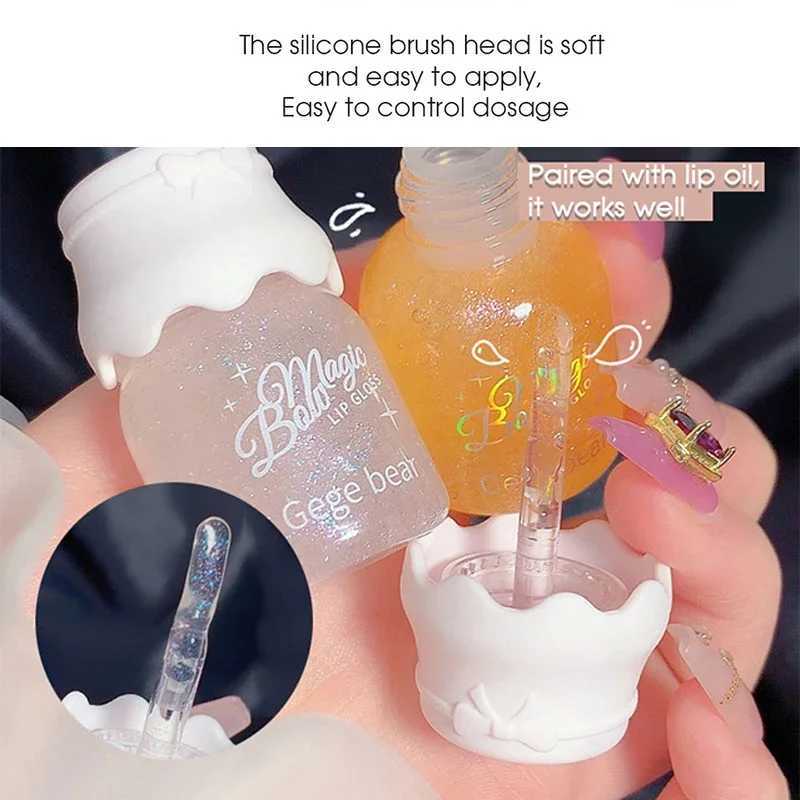 Butterfly shaped milk can moisturize and nourish the mirror with a shimmer and full lip glossXJ250312