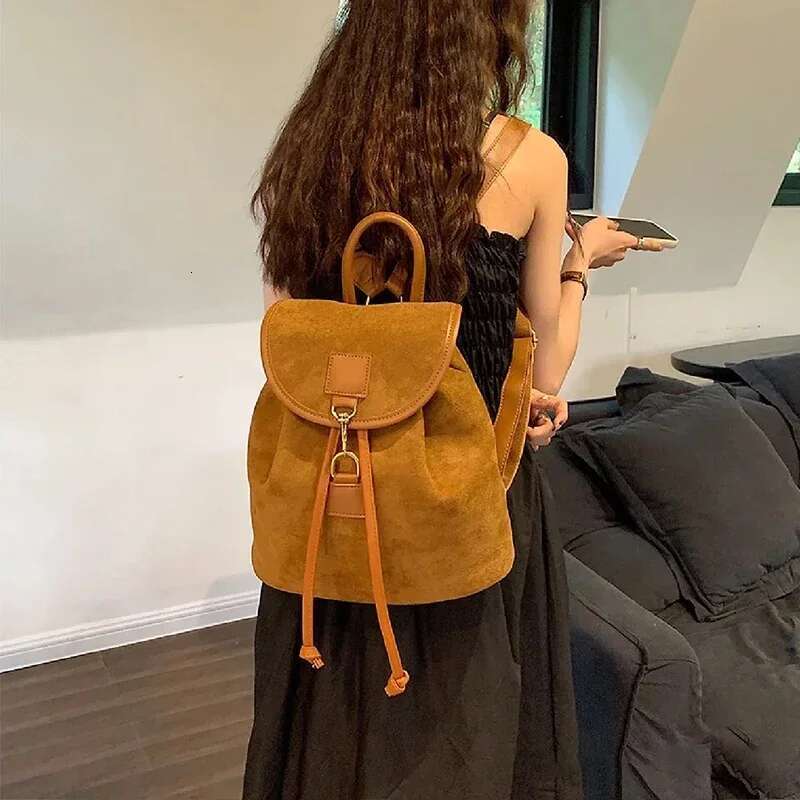 Vintage Veet Women 2025 Fashion Casual Backpack All-Match Portable Bucket Bag Girls Schoolbag Large Capacity Handbag