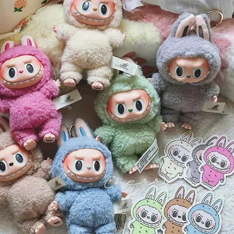 Labubu The Monsters Vinyl Base Doll Heart shaped Mobile Macaron Doll Blind Box Blind Bag Character Guest Bag China High quality Reproduction X250312