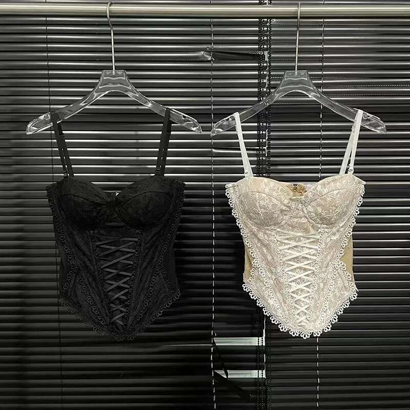 DEAT Fashion Lace Hook Wer Bandage Camisole For Women 2025 Spring New Bottoming Zipper Sg Vest Female 11A02356