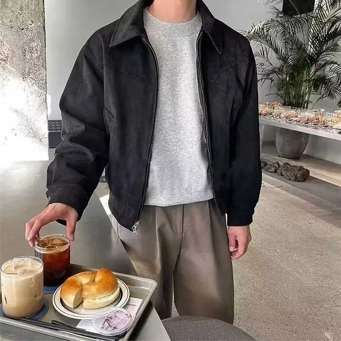 Autumn Winter Korean Style Mens Loose Fit Chamois Leather Flight Jacket Casual Trendy Lapel Zippered Hooded Warm Comfortable OuT250311