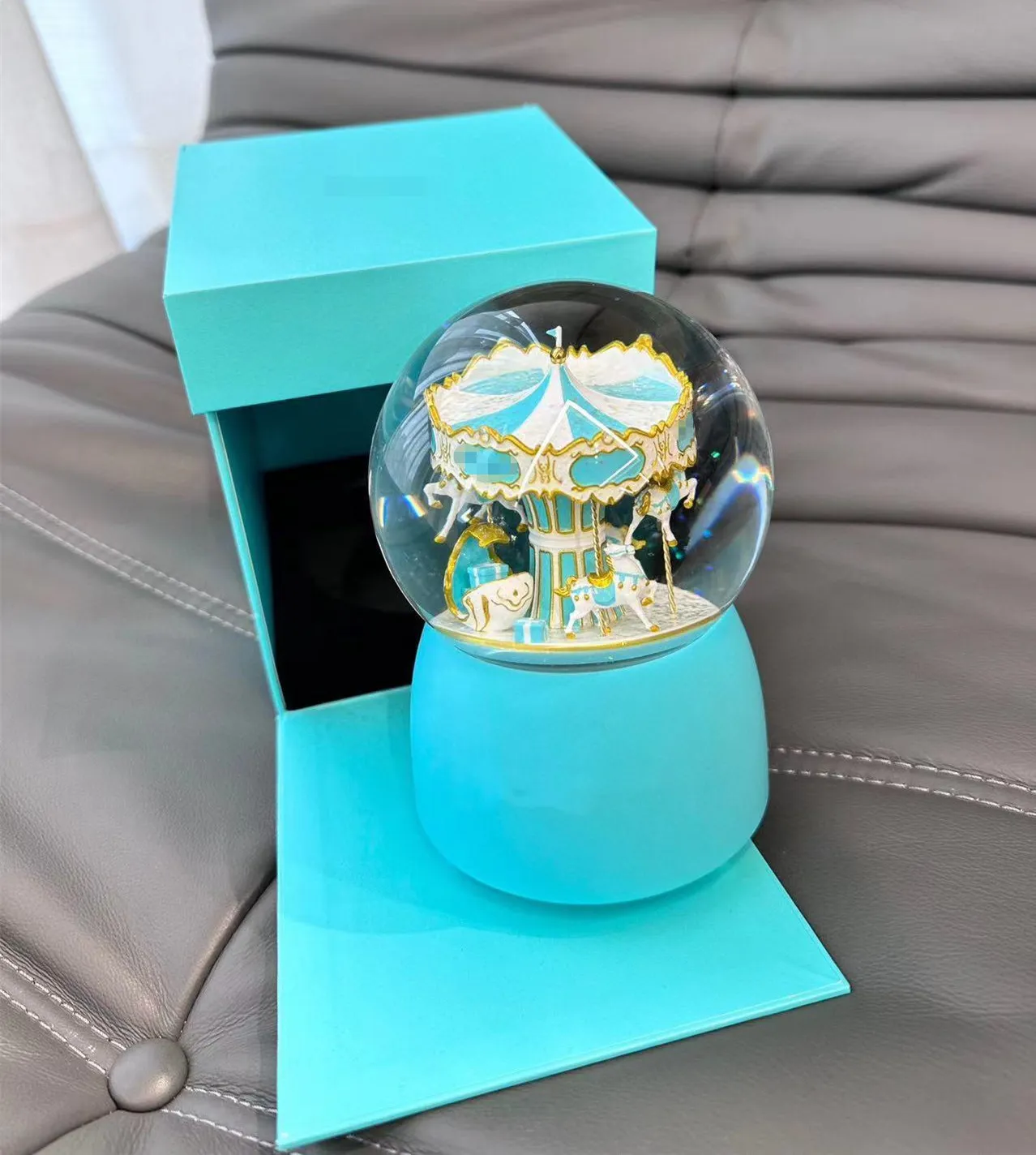 Designer Blue Music Box Carousel Dream Crystal Ball Classic Letter Logo Light Blue Christmas New Year Children's Valentine's Day Gift with box