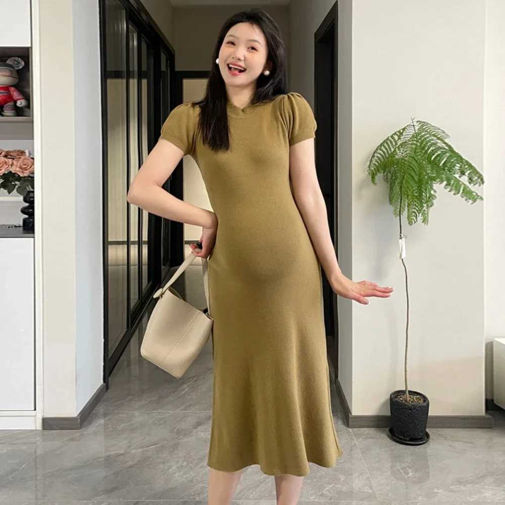 2024 New Maternity Clothes Summer French Style Bubble Sleeve Knitted Pregnancy Dresses Simple and Versatile Pregnancy DressT250311