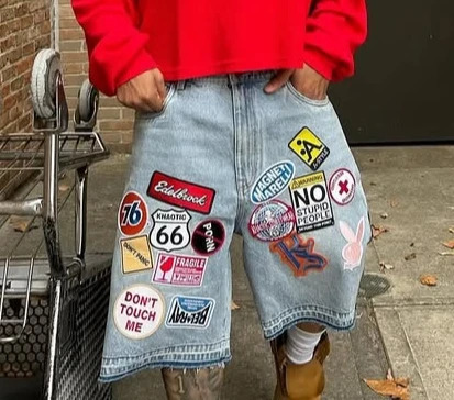 Y2K Jeans Men Women Hip Hop Cartoon Graphics Streetwear Retro Patchwork Denim Short Retro Blue Loose Denim Fitness Casual Shorts 250310