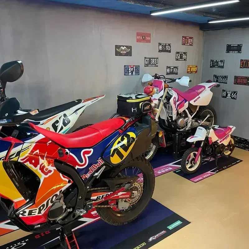 Carpet Motorcycle Carpet Polyester Parking Mat Display Carpet Racing Bicycle Carpet Mat Anti slip Bedding Custom Display Carpet w250312