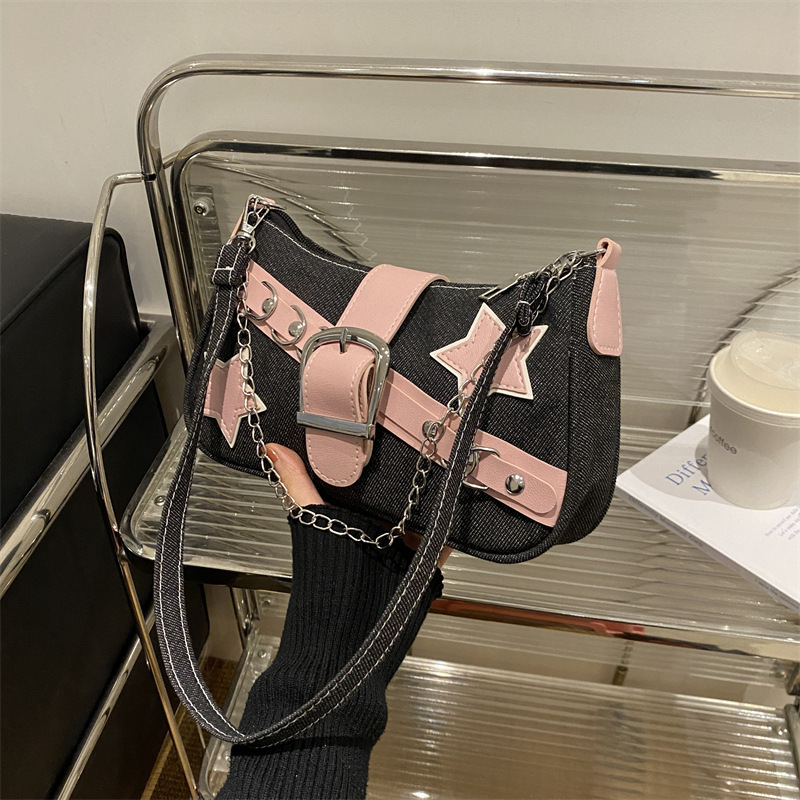 2025 Celebrity New Fashion Designer Personalized Saddle Bag Women s Handbag Casual Cowboy Chain Shoulder Underarm Bag Casual Wallet Makeup Storage Bag