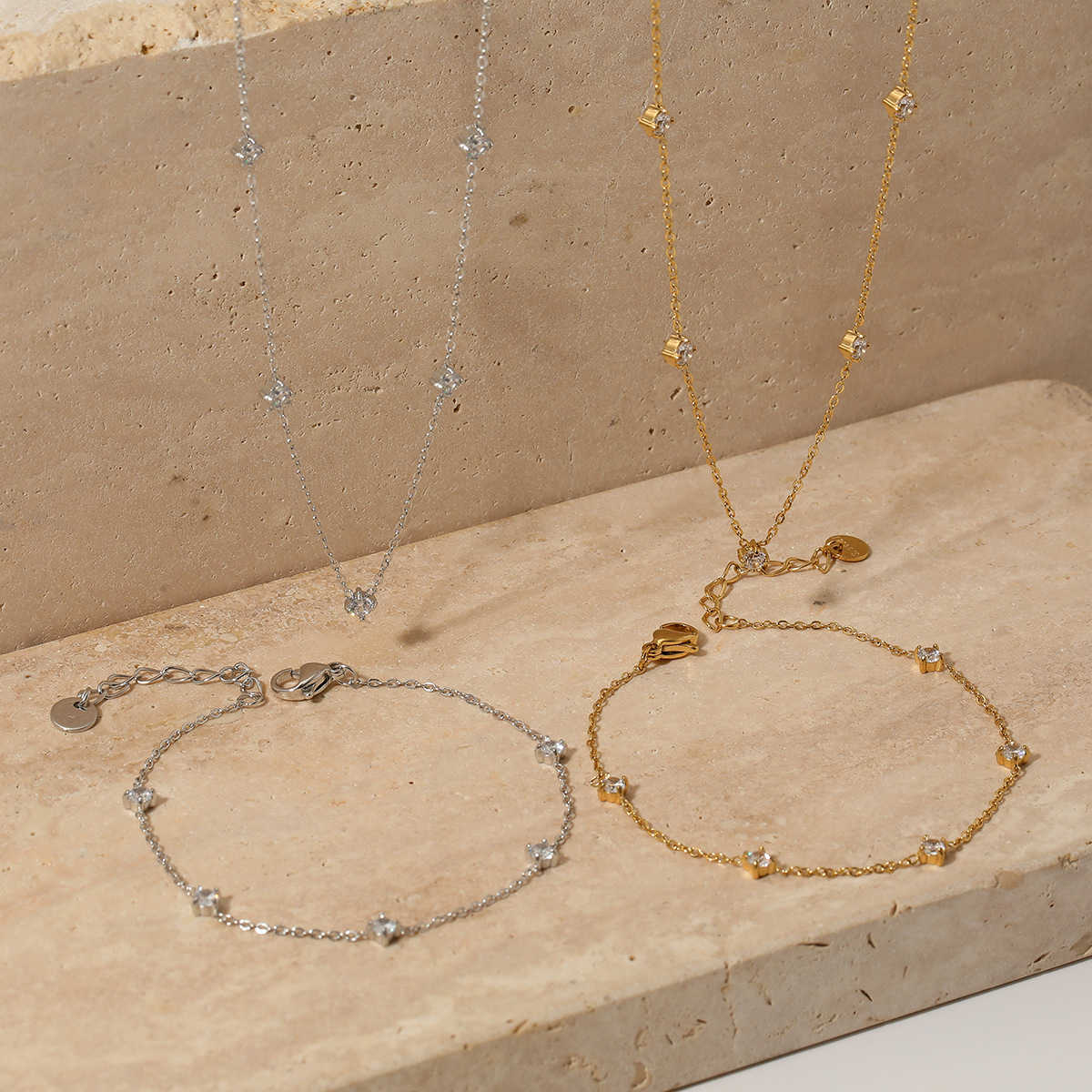 Gentle Wind Zircon Necklace Bracelet Foot Chain Set Small Fresh Advanced Simple Super Fairy Sweet Advanced Jewelry Set W250312