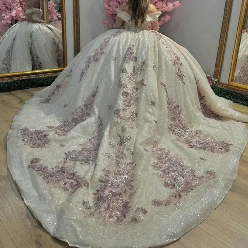 Sparkly Ivory Quinceanera Dresses Crystal Sequined Appliques Lace Ball Gown Off The Shoulder Beading Tassel Sweet 16 Birthday Party Vestidos 15 De Ano