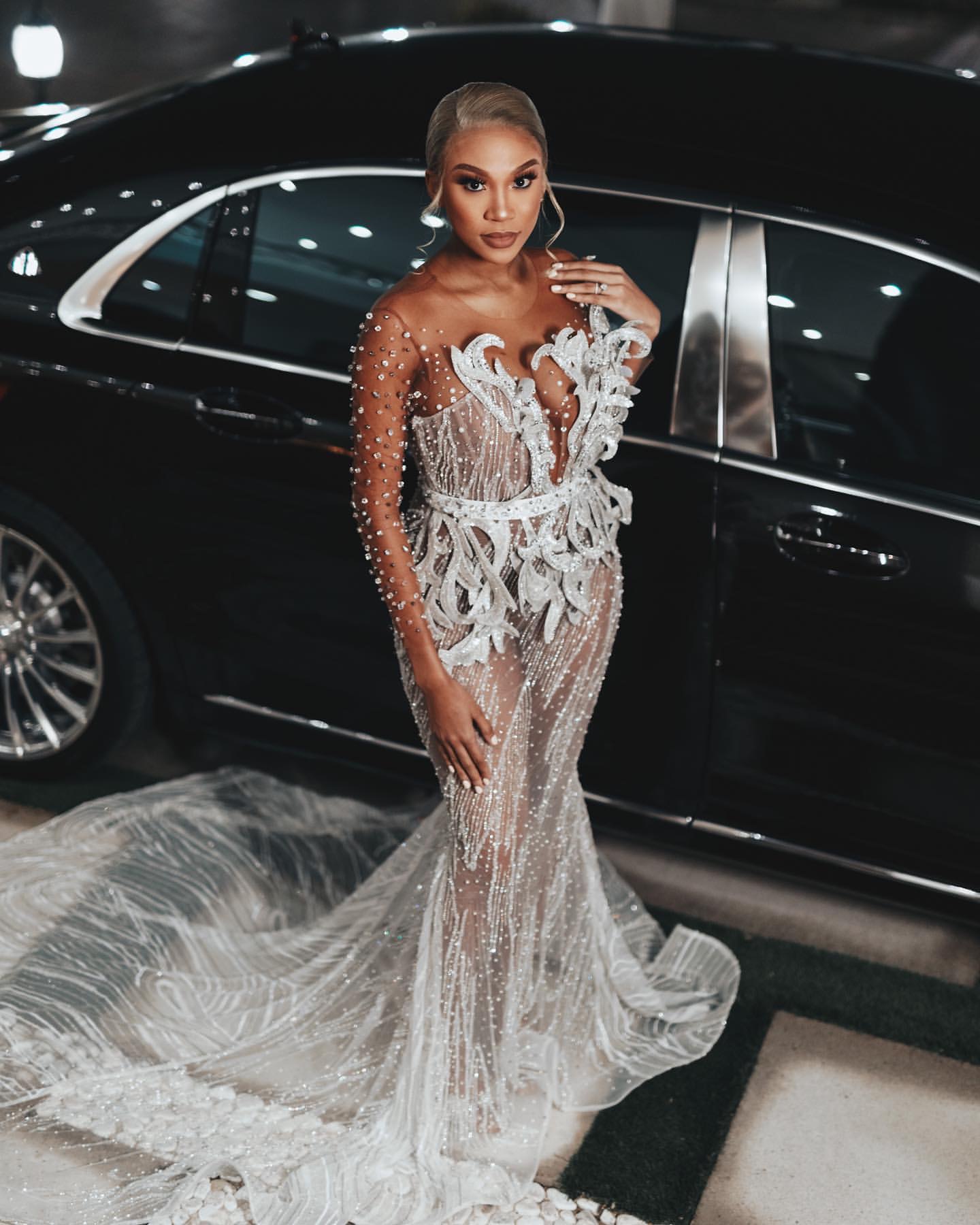 2025 Plus Size Ivory Prom Dresses Mermaid Full Sleeves Beaded Crystals Floral Lace See Through Evening Formal Birthday Party Special Occasion Dress Go