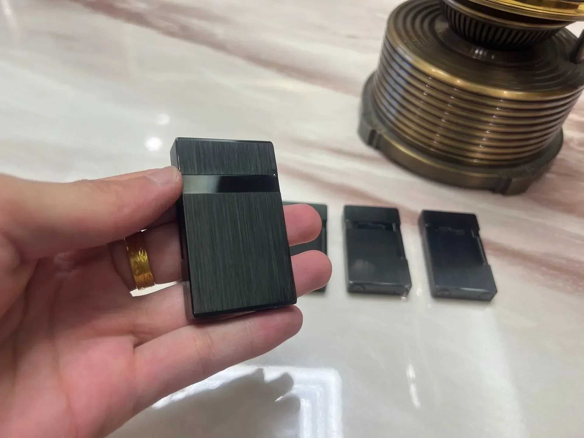 S.T. Dupont lighter ic brushed style crisp sound lighter top manufacturer quty gift for menC250312