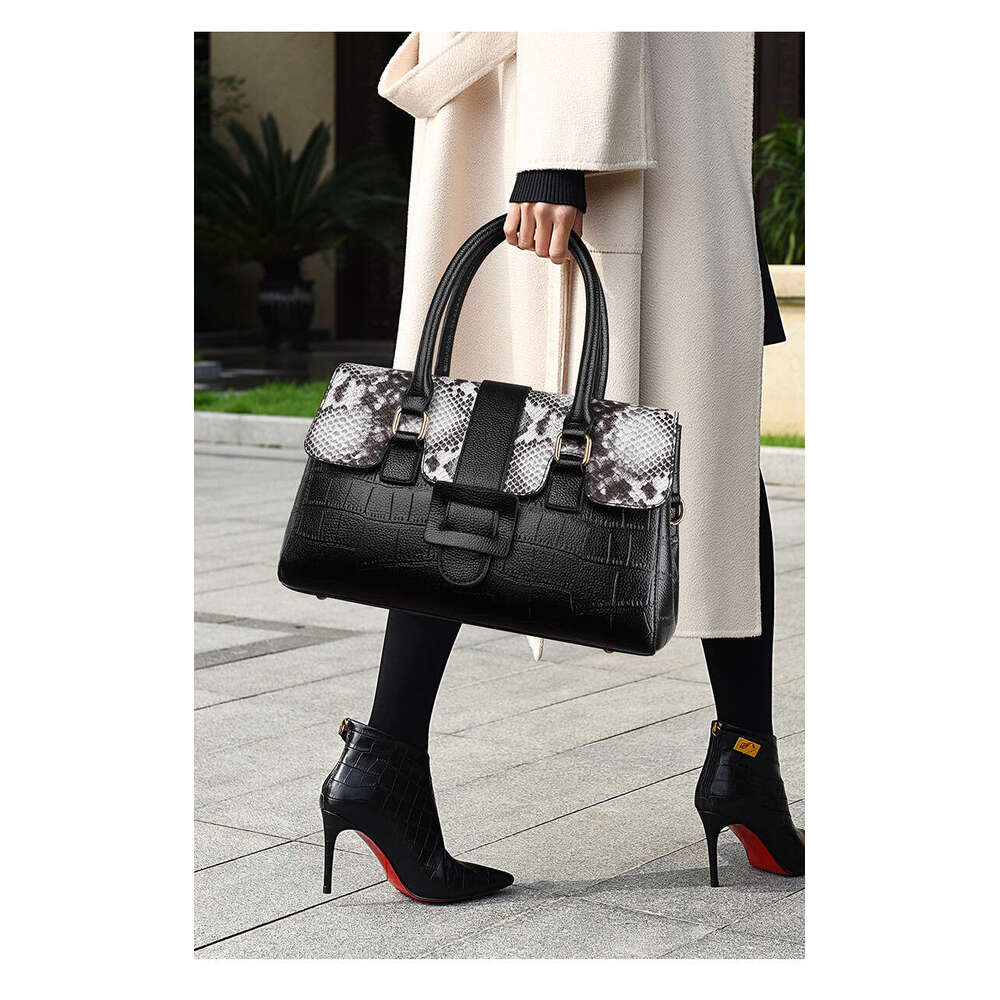 Women's Bags handbag Women's handbag new snake skin pattern large capacity women's business shoulder commuting bag