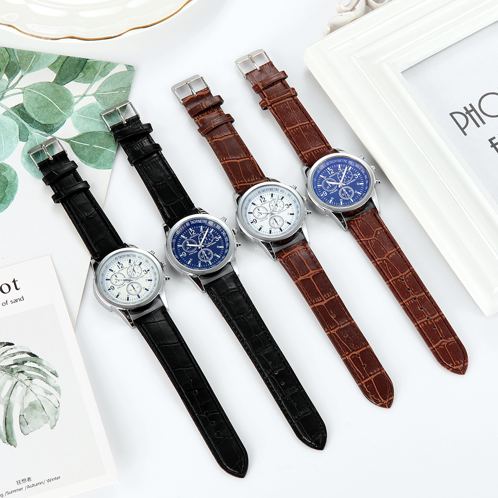 Stylish Mens Quartz Watch with Blue Light Glass Belt for Fashionable Men Trendy and Decorative Timepiece for Everyday Wear
