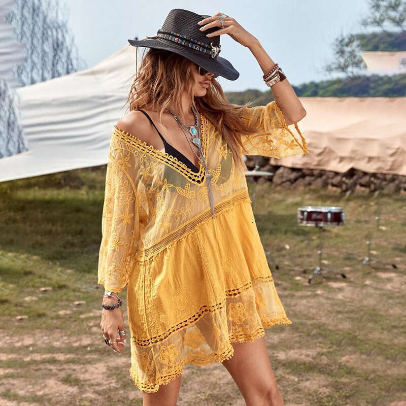 European and American Sexy Lace Skirt Solid Color Beach Bikini External Sunscreen Dress 2025 Versatile New Trendy Clothing Ins