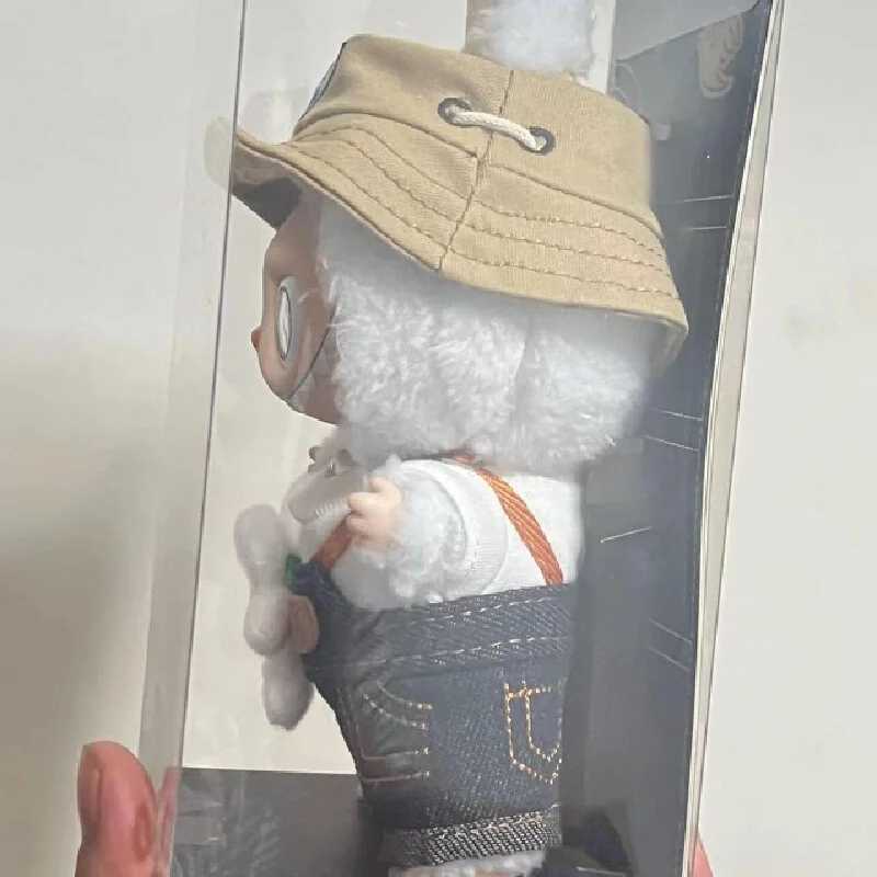 Labubu 1 1 falls into the wild series Lisa Same The Monsters 17cm Labubu Rag vinyl plush doll tide game pendant gift available X250312