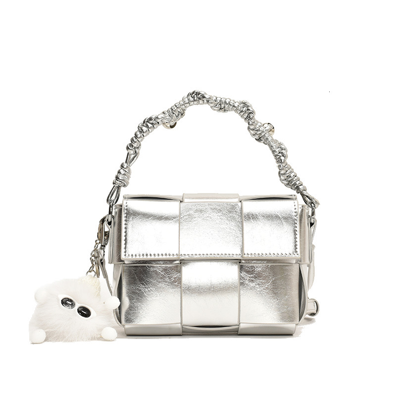 Advanced Texture Western Style Mini Bag For Women's Summer 2025 New Fashion Designer Handbag Crossbody Bag Popular Handbag Woven Bag Casual Stora